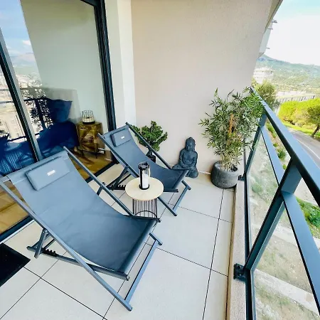 Appartement T2 Grand Standing Neuf Vue Centre-ville & Plages *